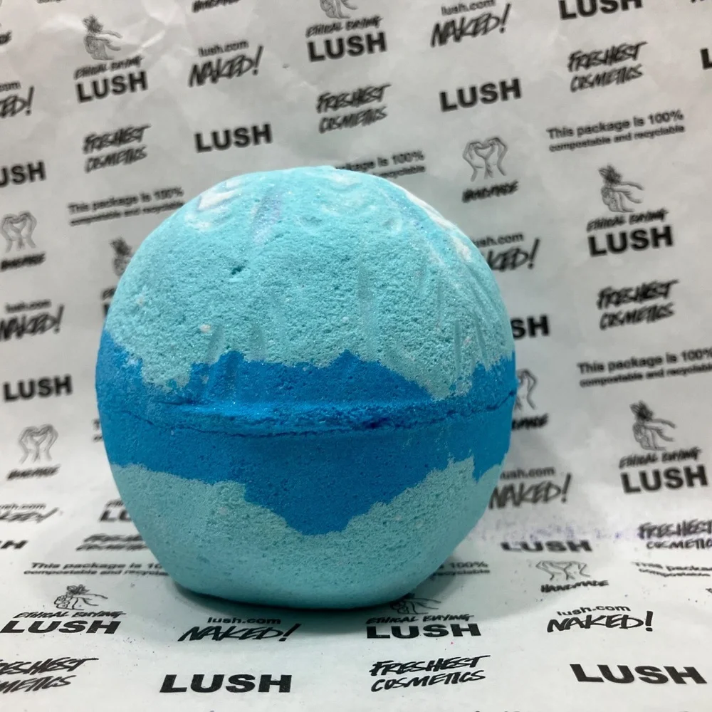 LUSH Snowdrift Bath Bomb 6.7 oz. Vegan